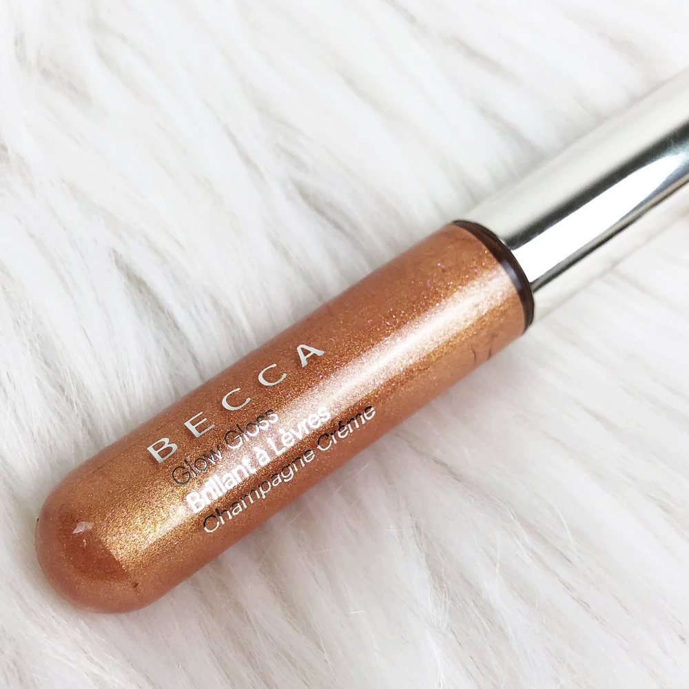 5 for $25 ✨BECCA ✨ Glow Lip Gloss CHAMPAGNE CREME - Picture 5 of 8